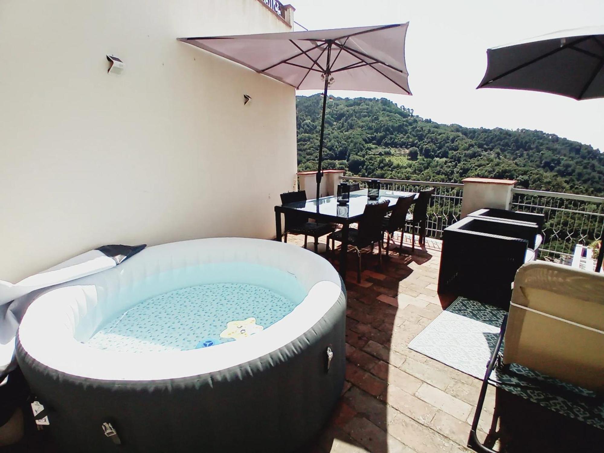Comfortable Apartment With Sea View In Falcinello Εξωτερικό φωτογραφία
